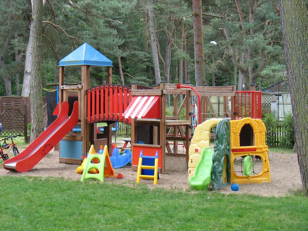 Domy Szeregowe Nasza Chata - 4 Minuty Od Plazy Pobierowo Luaran gambar